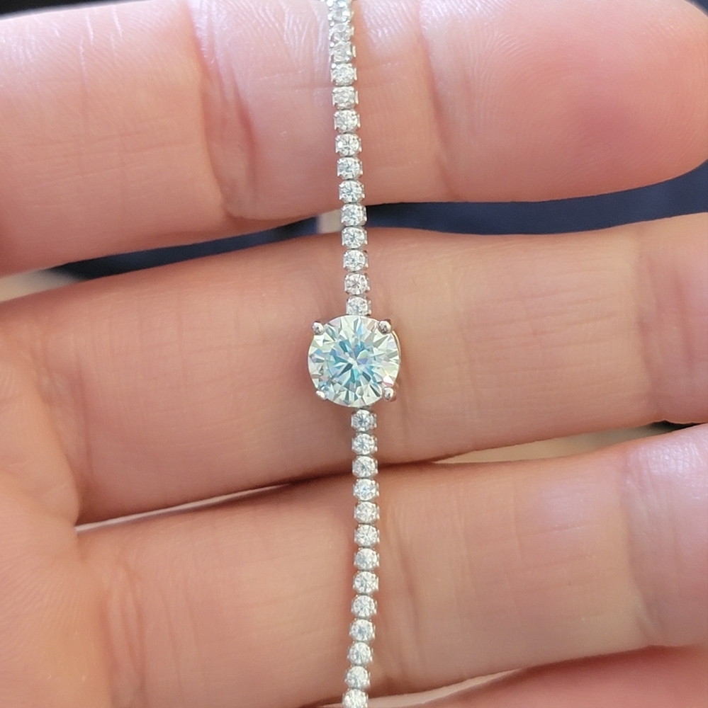 1 ct light blue moissanite bracelet